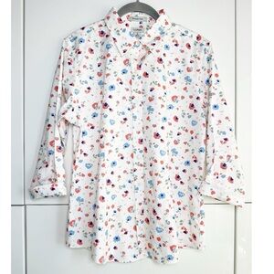 L.L. Bean Button Up Blouse Wrinkle Free White Floral Size Small 3/4 Sleeves